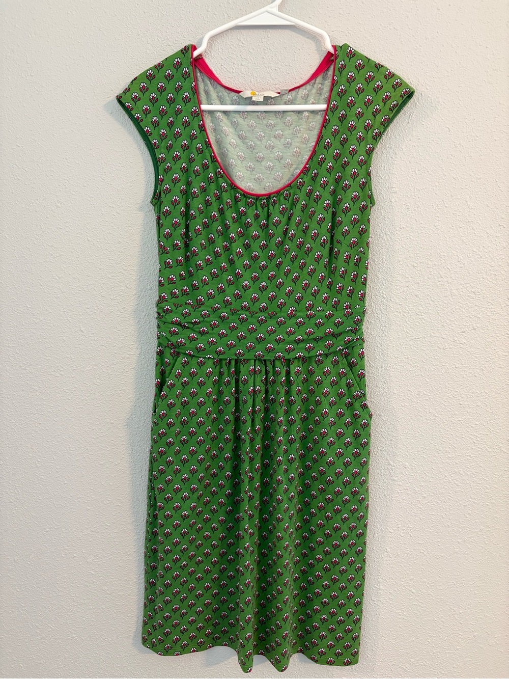 Boden Green and Pink Dress (size 4)